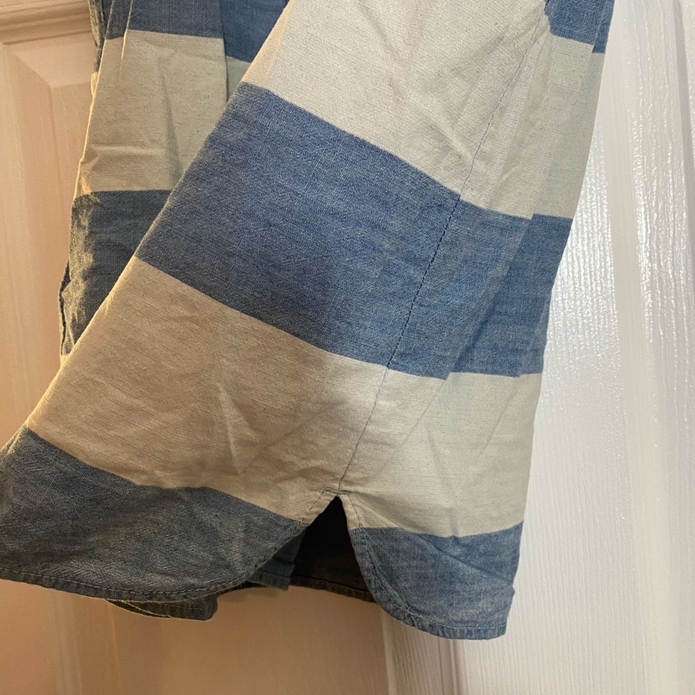 Gap 100% cotton lightweight denim tank top - Picture 3 of 5